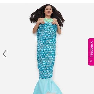 🧜‍♀️Justice Beach Boutique Step-in Mermaid towel